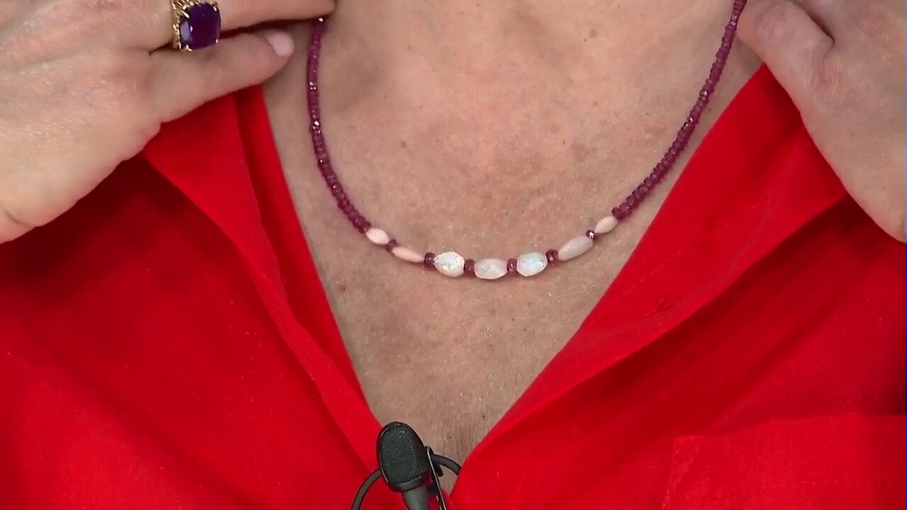 Video Collier en argent et Rubis de Madagascar