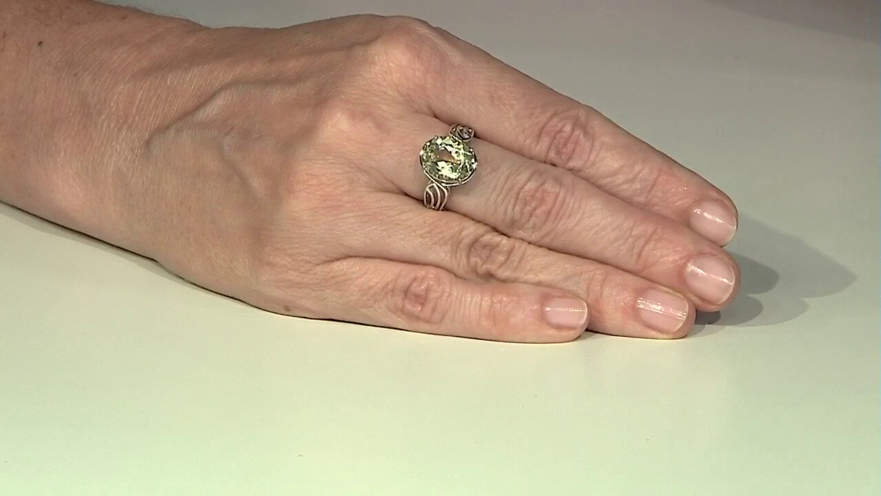 Video Bague en argent et Pierre de soleil du Mexique