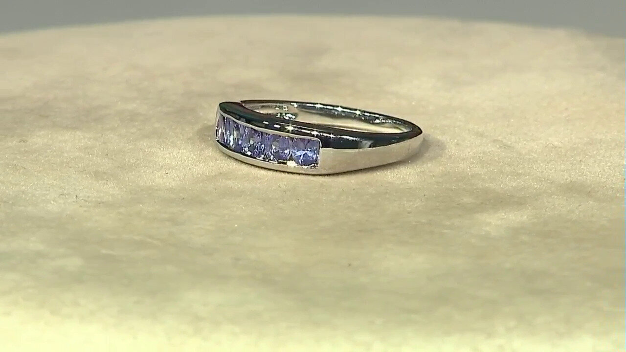 Video Anello in argento con Tanzanite