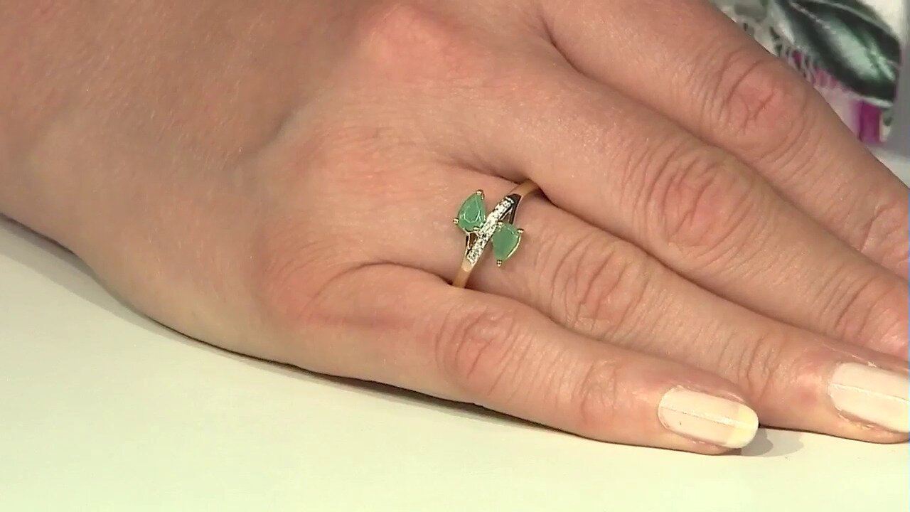 Video Socoto Emerald Silver Ring