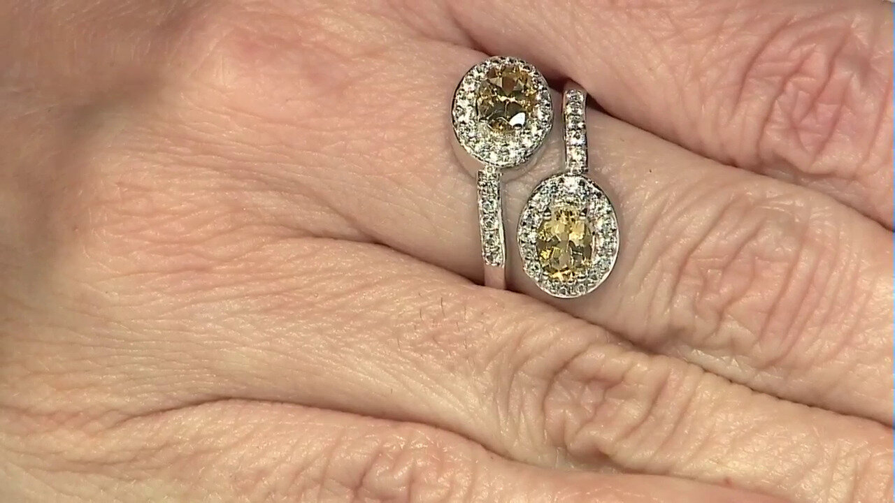 Video Zilveren ring met gele berillstenen