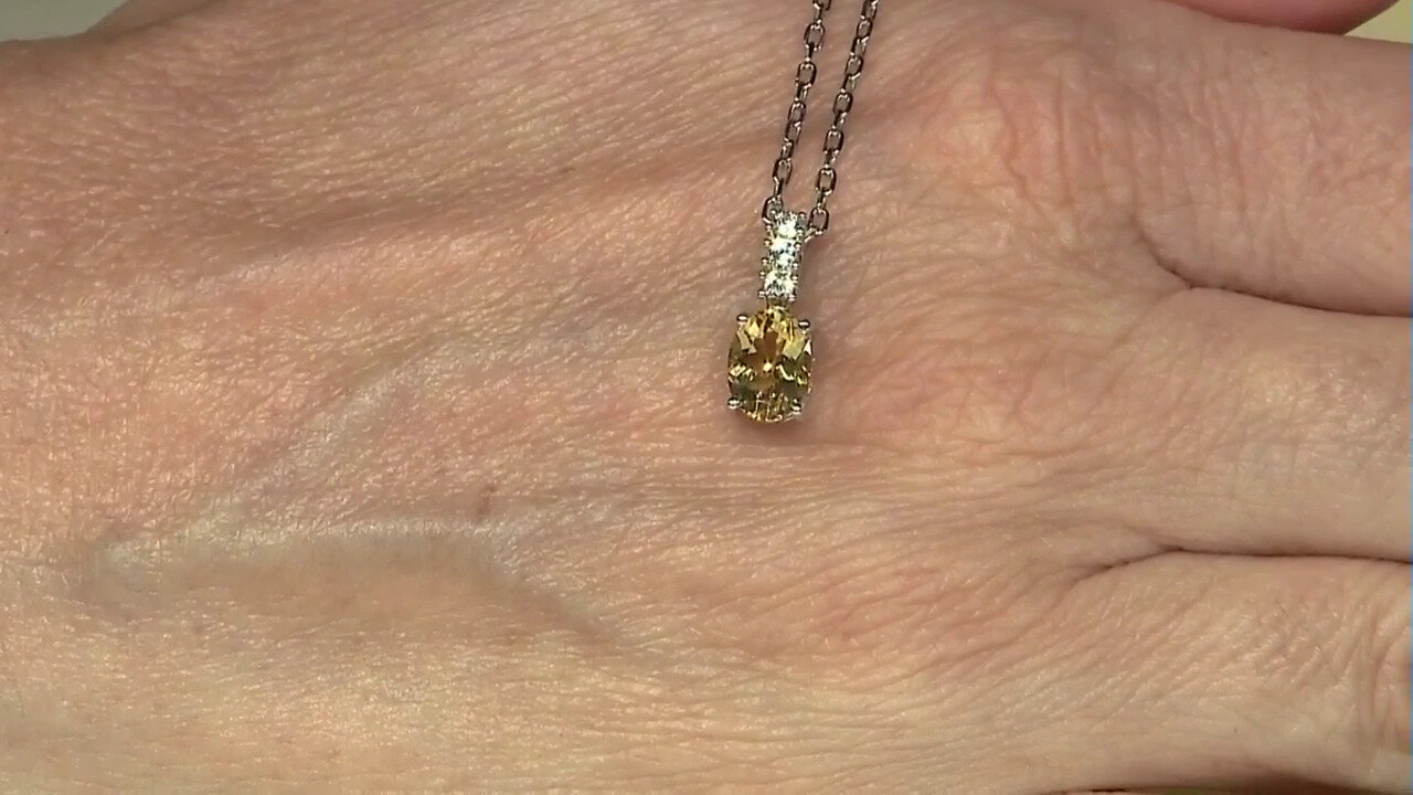 Video Pendentif en argent et Béryl jaune