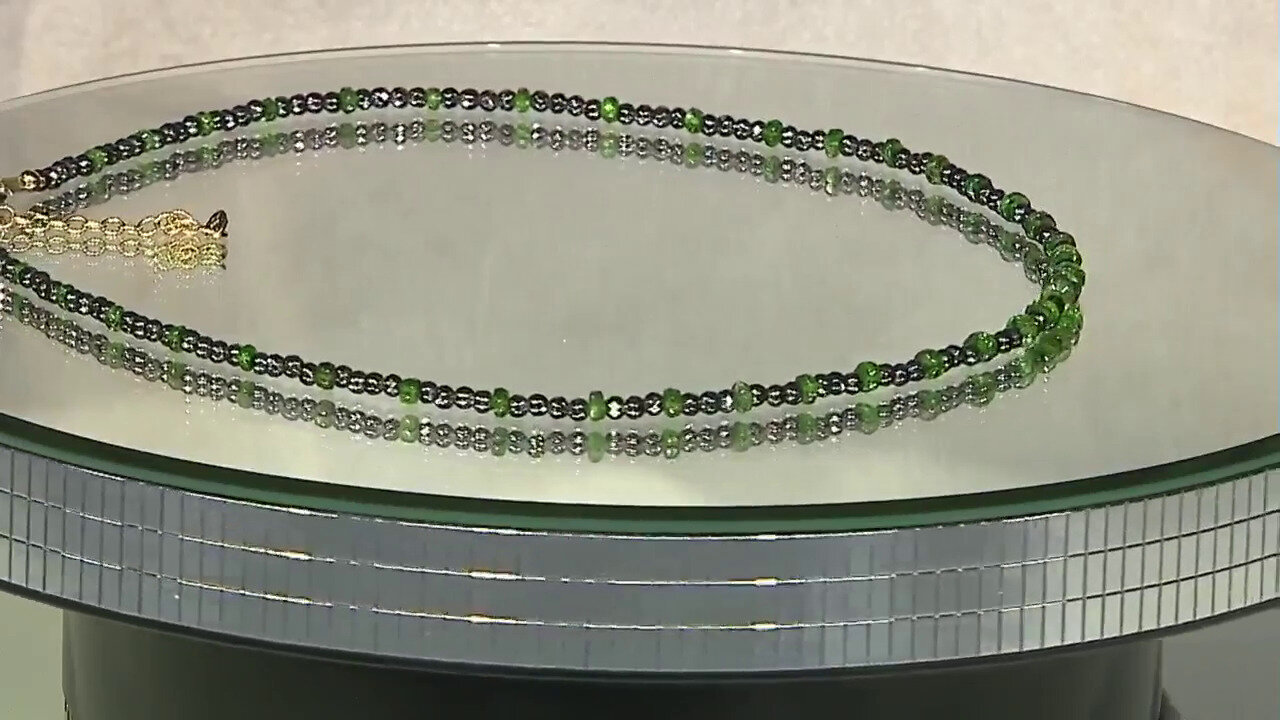 Video Russian Diopside Silver Necklace (Riya)