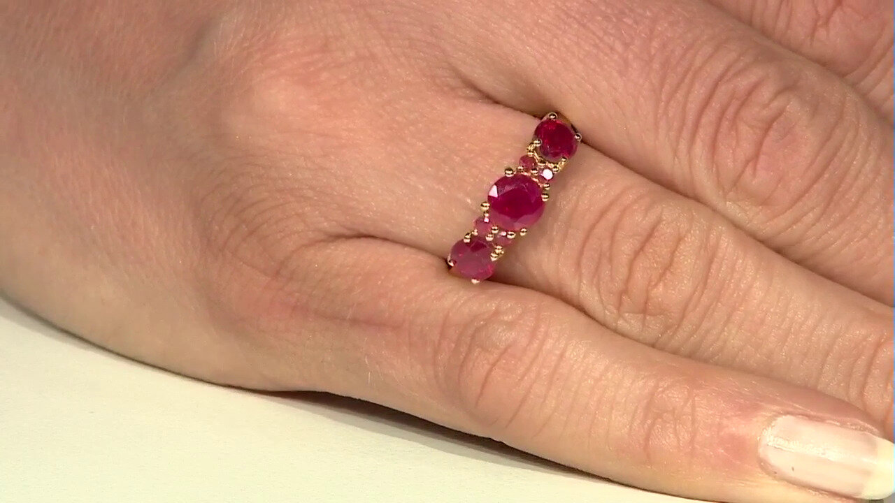 Video Madagascar Ruby Silver Ring