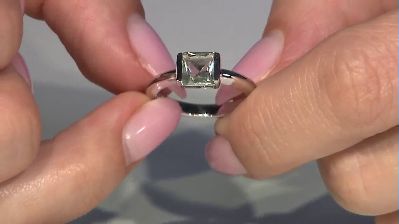 Video Anillo en plata con Amatista verde