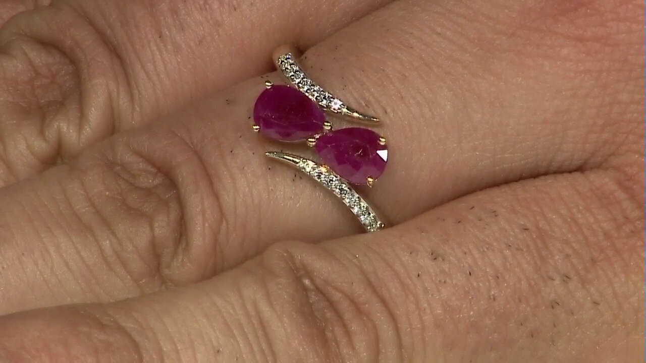 Video 9K Burmese Ruby Gold Ring