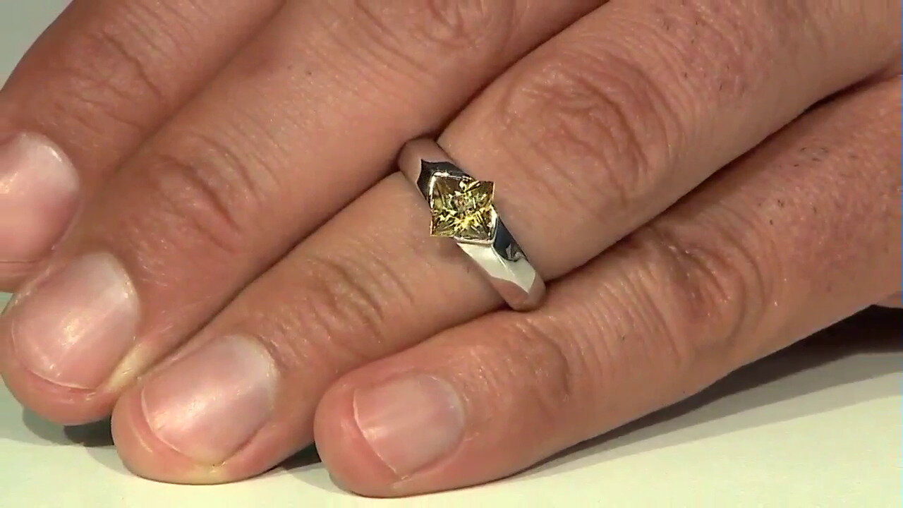 Video Anello in argento con Zircone Giallo