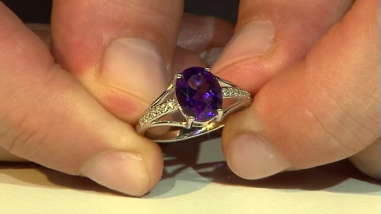 Video Zambian Amethyst Silver Ring