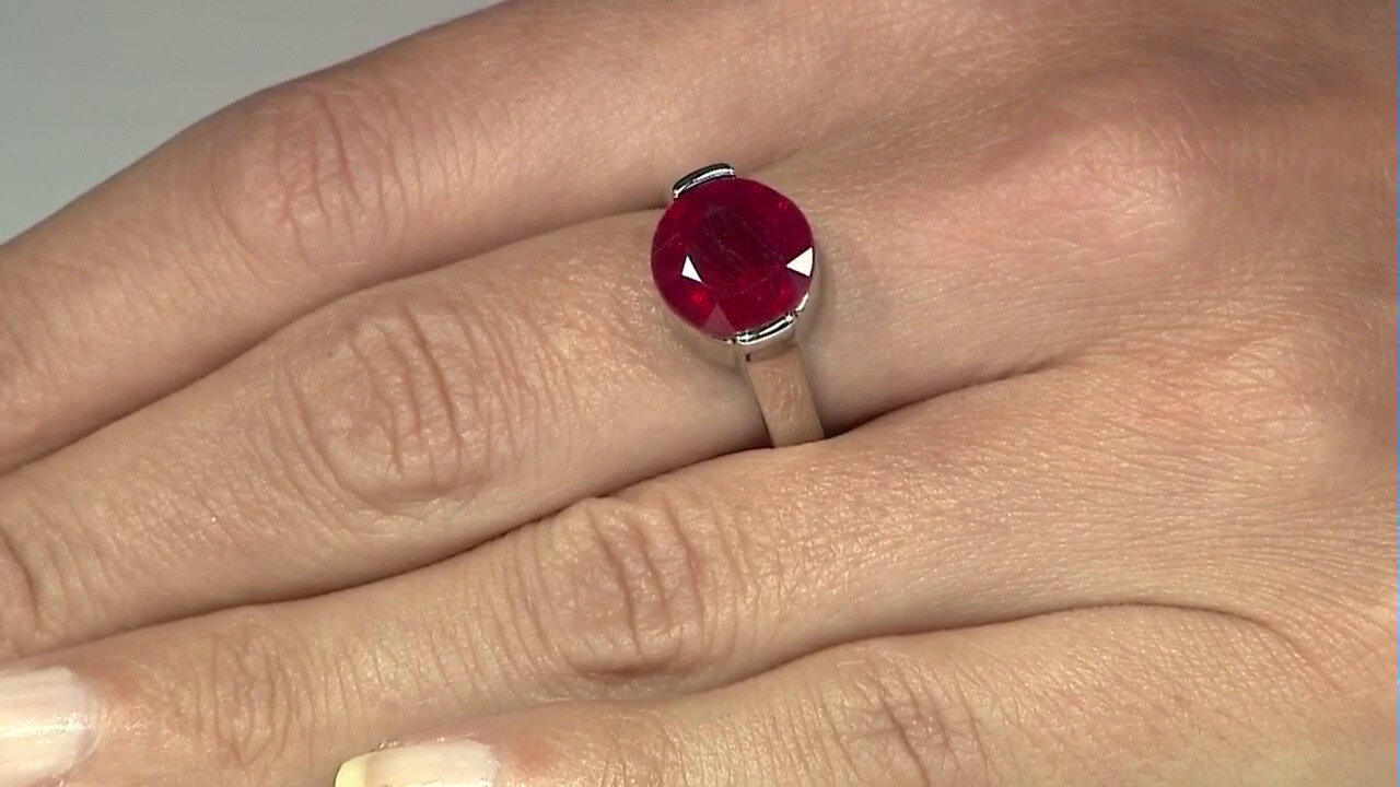 Video Madagascar Ruby Silver Ring