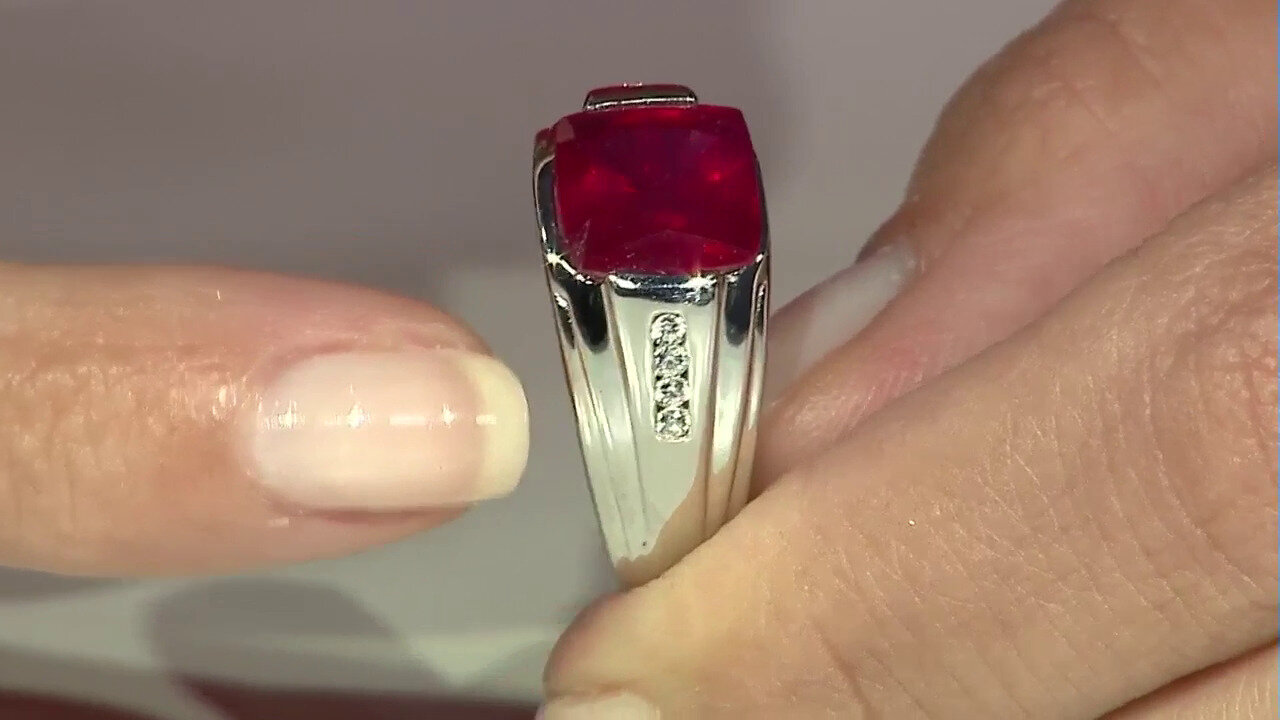 Video Madagascar Ruby Silver Ring