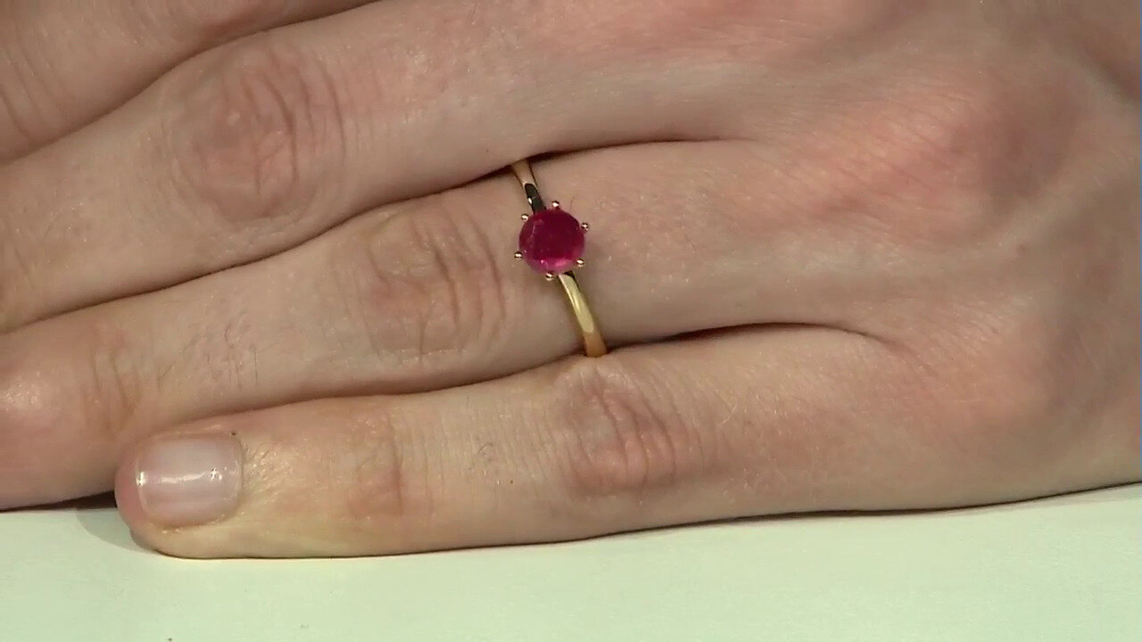 Video Madagascar Ruby Silver Ring