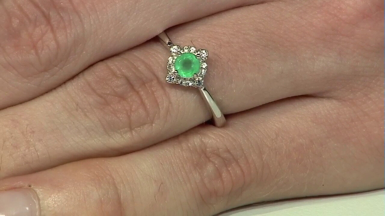 Video Colombian Emerald Silver Ring