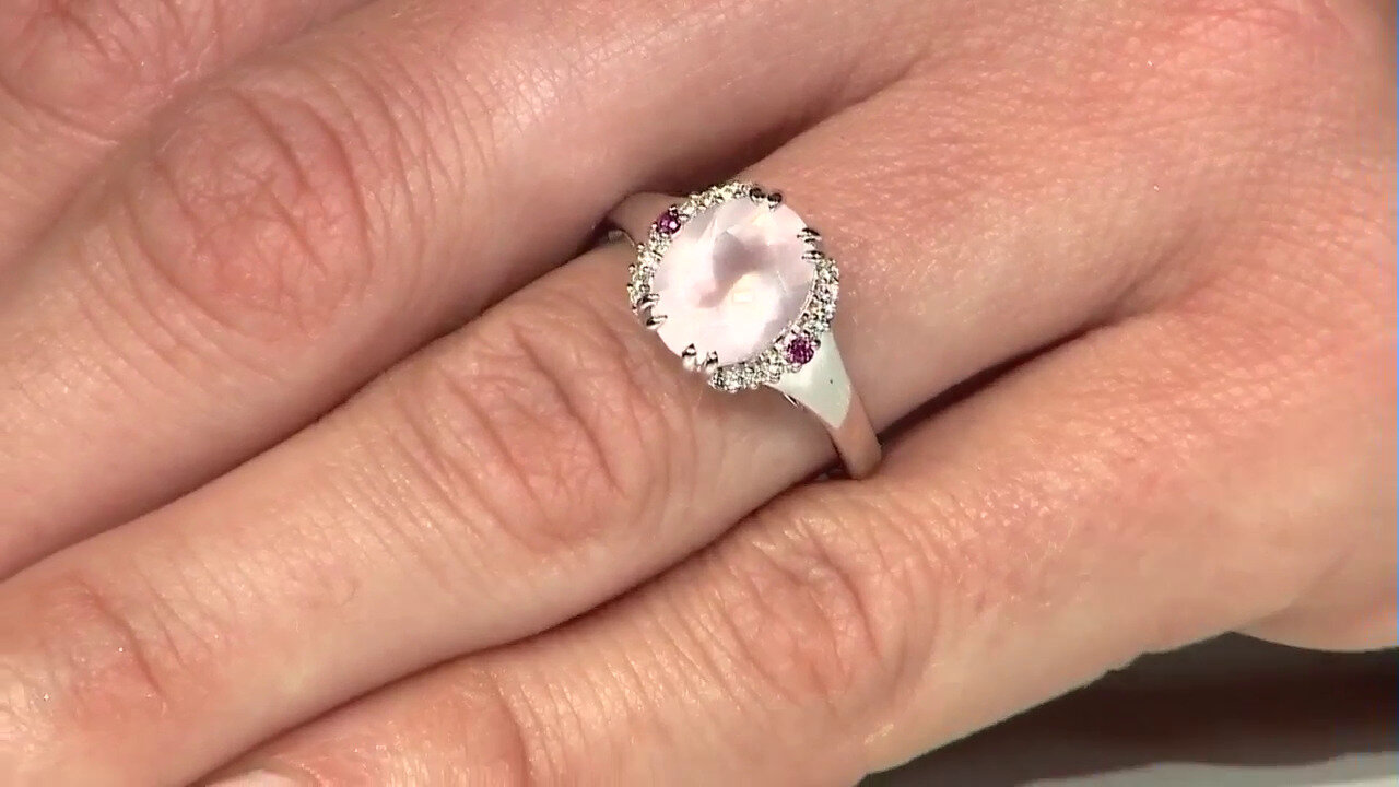 Video Zilveren ring met een rozen kwarts