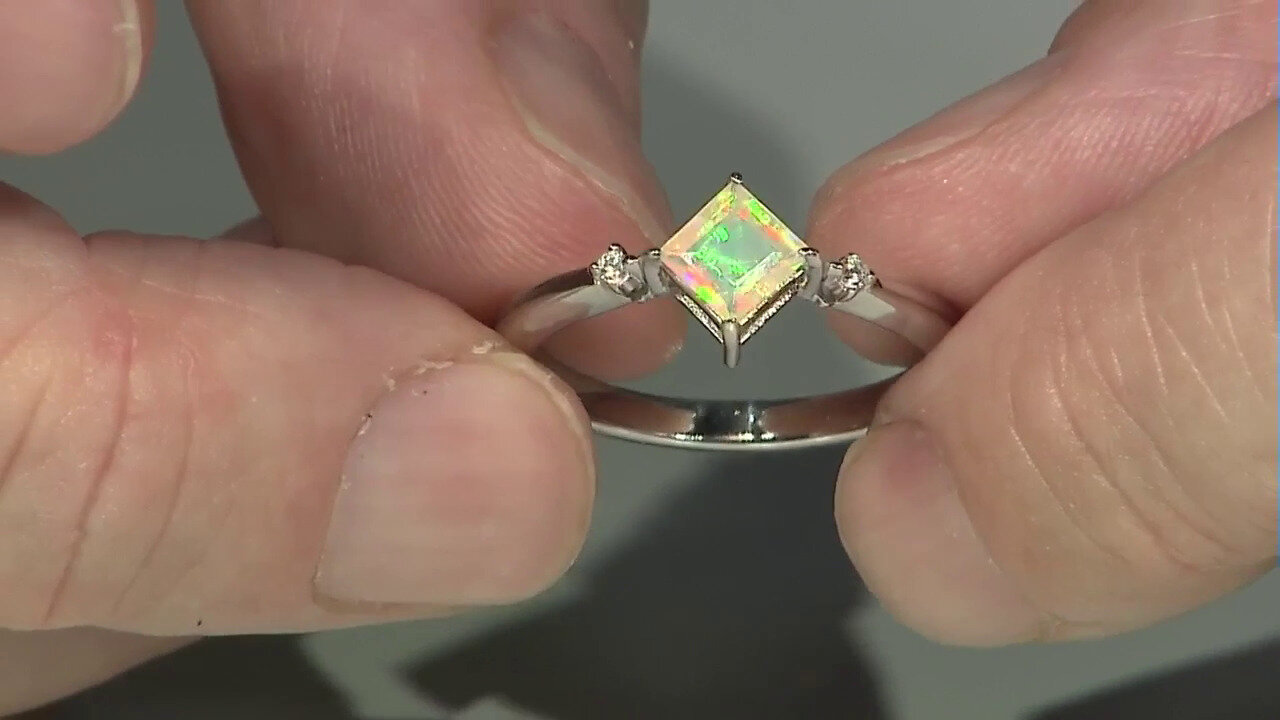 Video Welo Opal Silver Ring