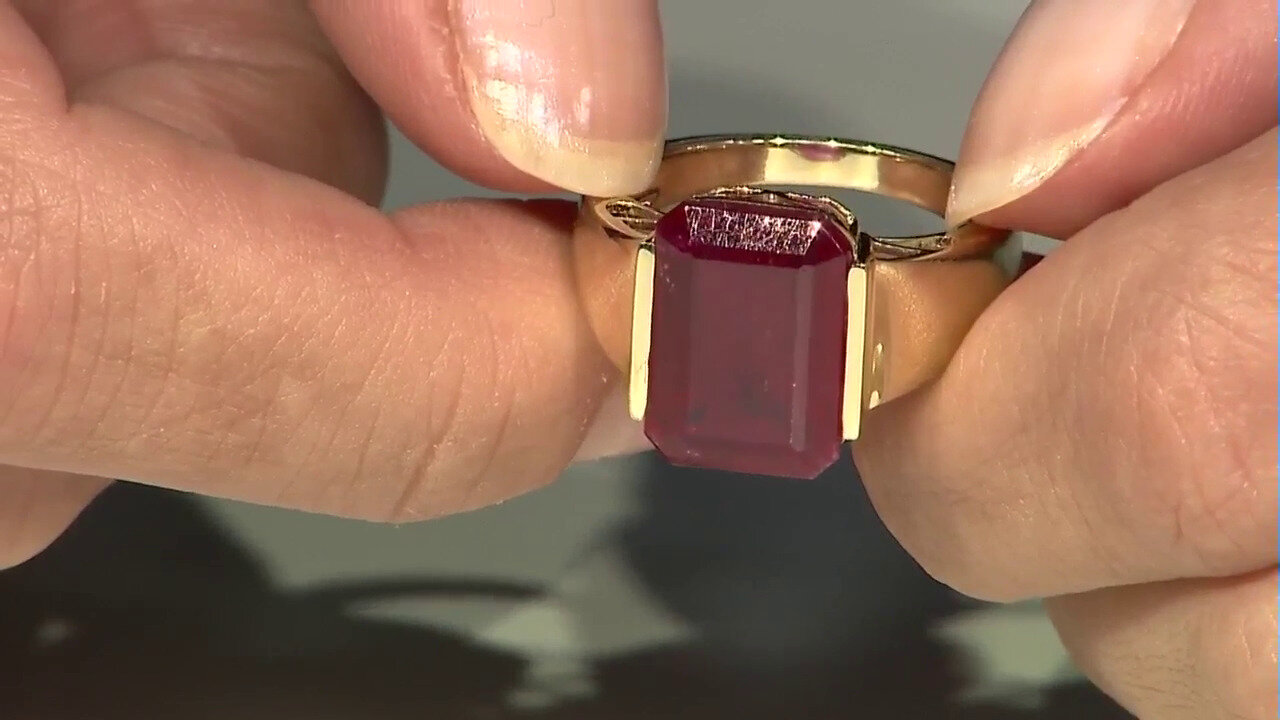 Video 9K Madagascar Ruby Gold Ring (de Melo)