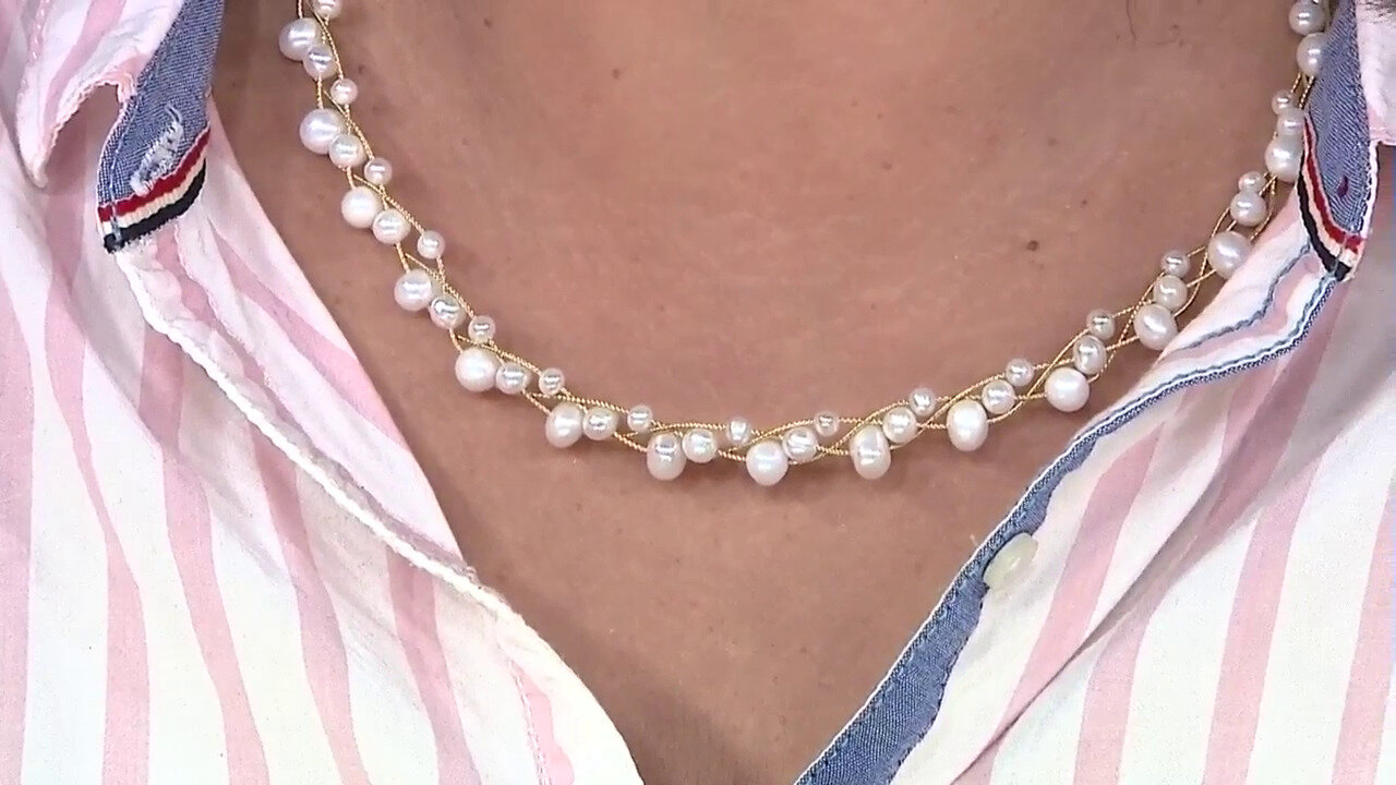 Video White Freshwater Pearl Silver Necklace