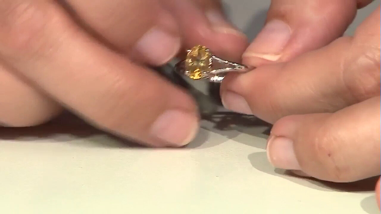 Video Yellow Beryl Silver Ring