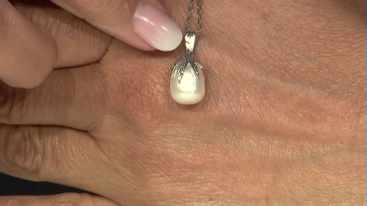 Video White Freshwater Pearl Silver Pendant