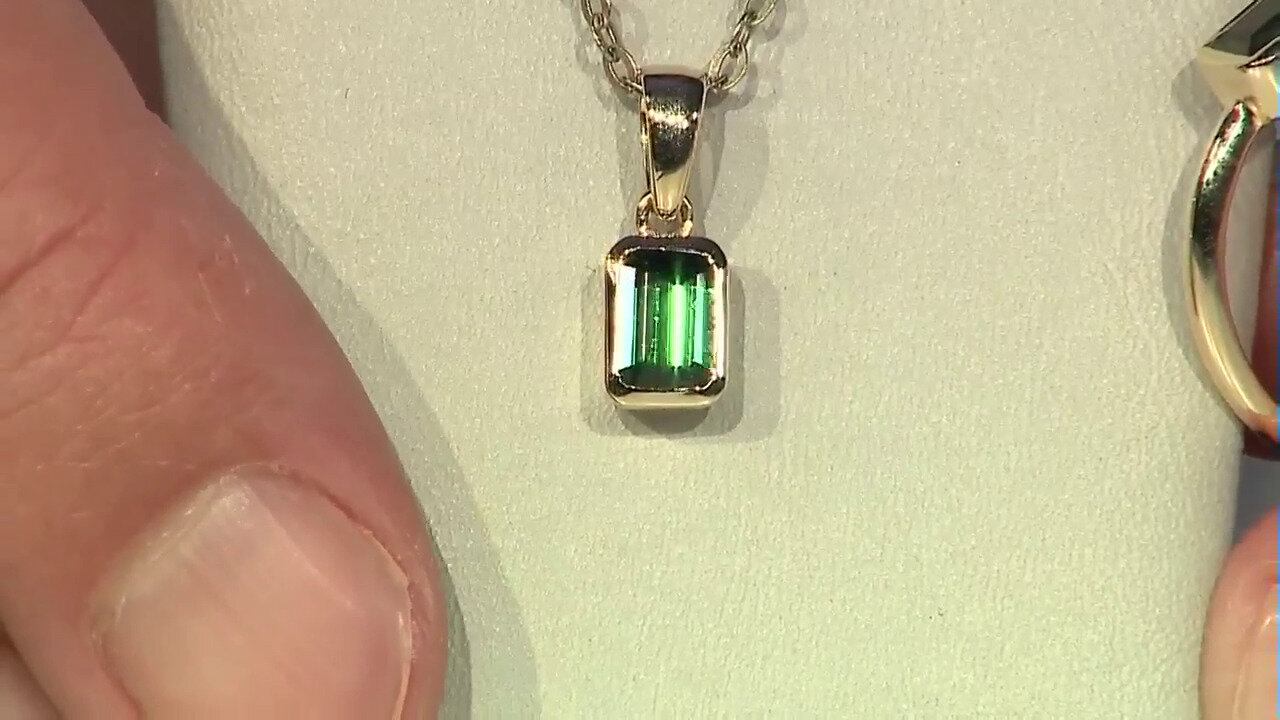 Video Pendentif en or et Tourmaline verte de Benedito (Adela Gold)