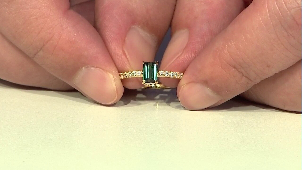 Video Bague en argent et Tourmaline verte de Benedito