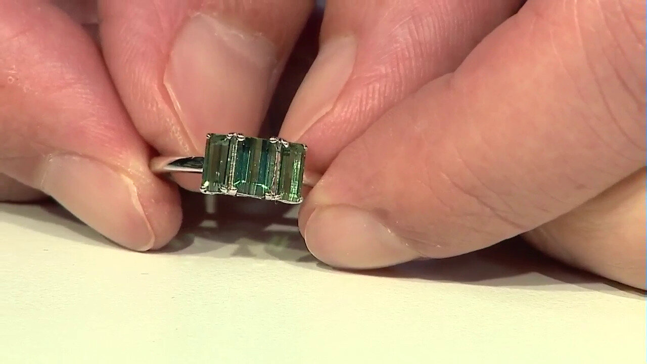 Video Bague en argent et Tourmaline verte de Benedito