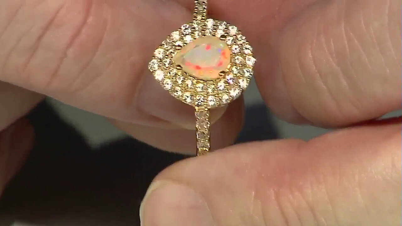 Video Anello in argento con Opale di Welo