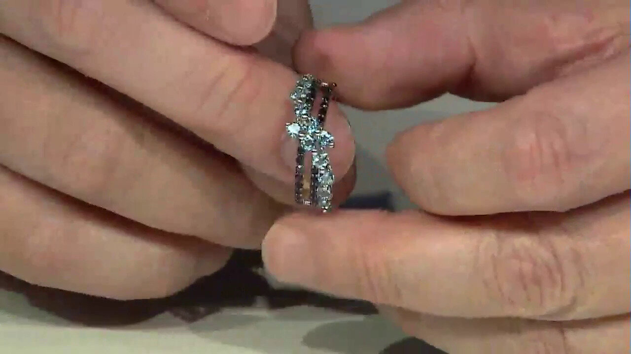 Video Anillo en plata con Topacio azul suizo