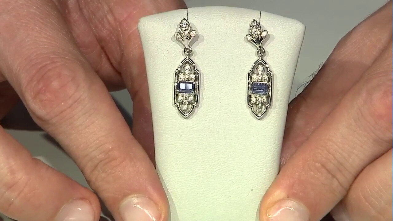 Video Unheated Ceylon Blue Sapphire Silver Earrings