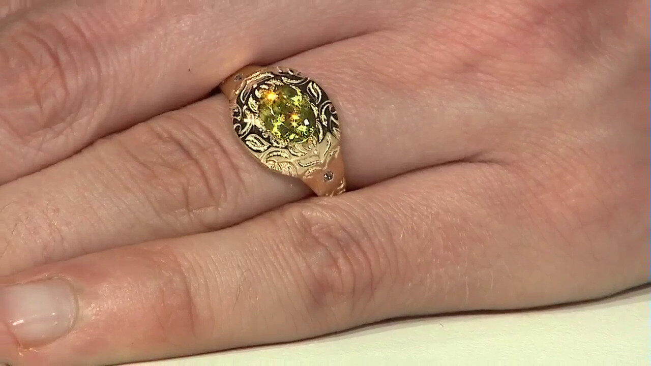 Video 9K Sphene Gold Ring