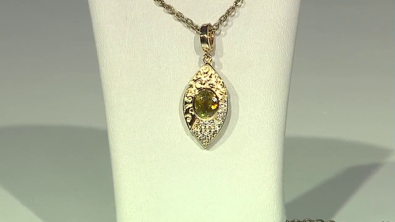 Video 9K Sphene Gold Pendant