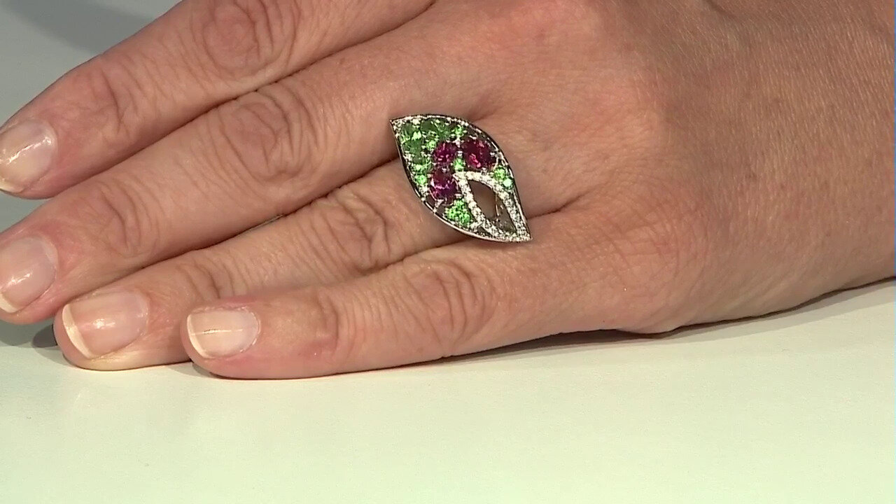 Video Bague en argent et Tourmaline rose du Nigéria