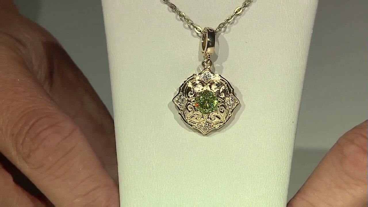 Video 9K Sphene Gold Pendant