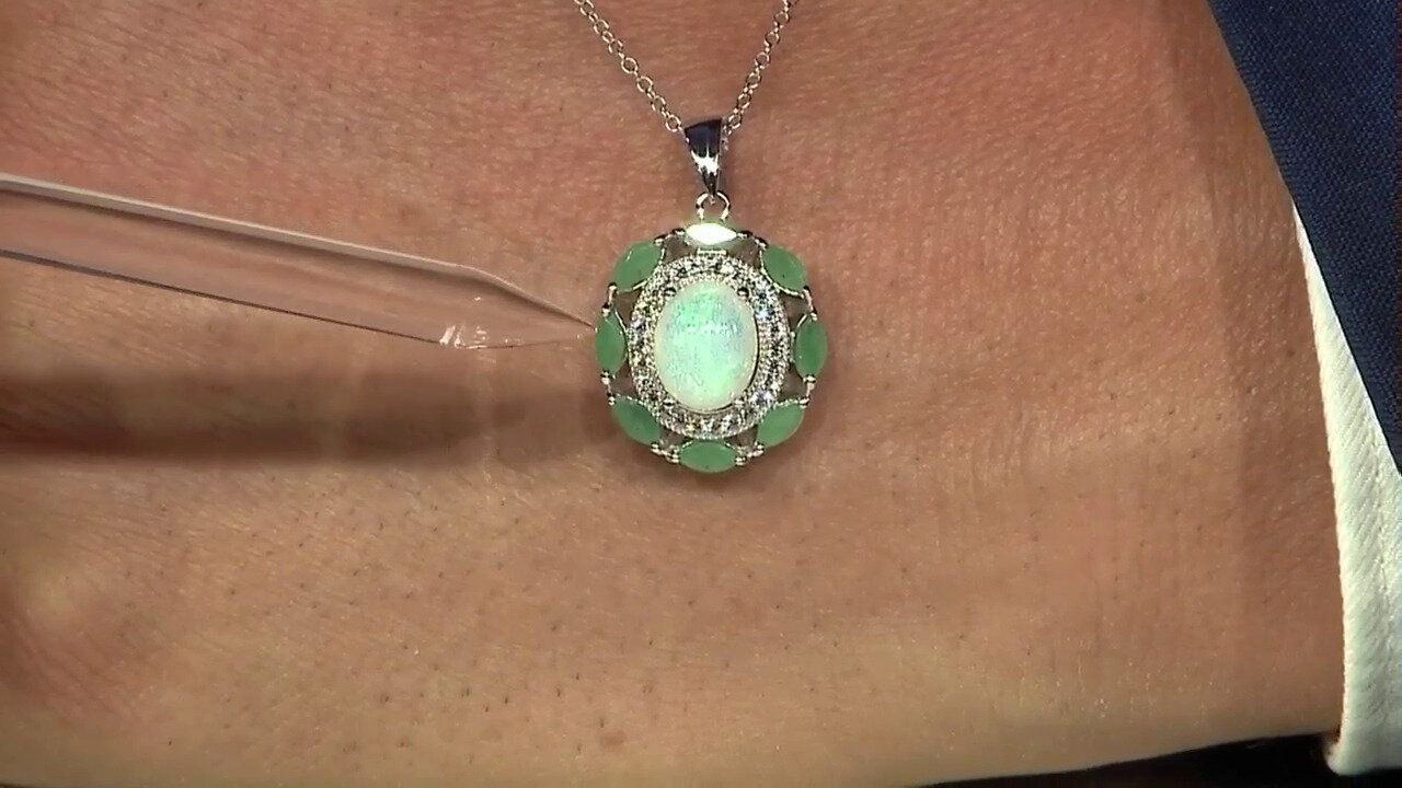 Video Welo Opal Silver Necklace