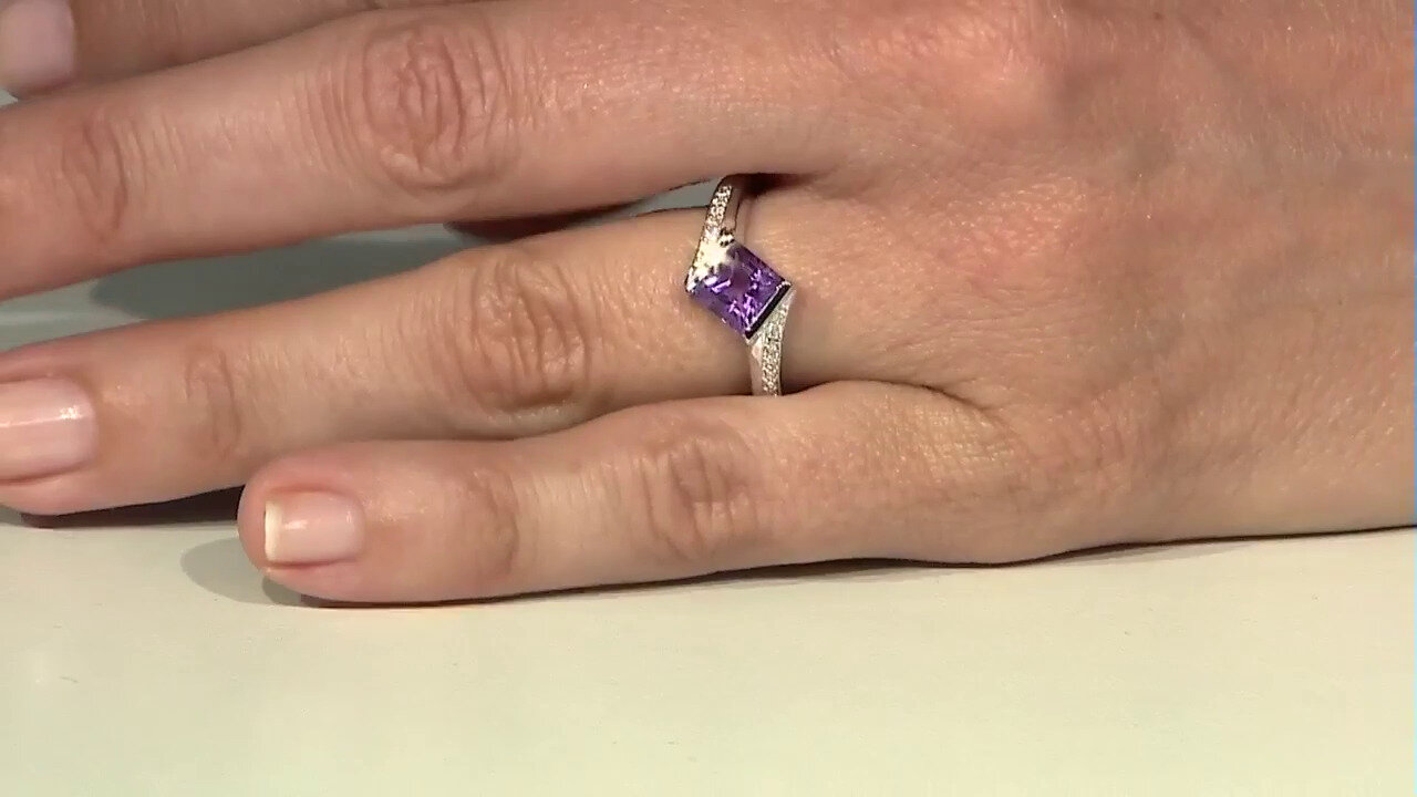 Video Amethyst Silver Ring