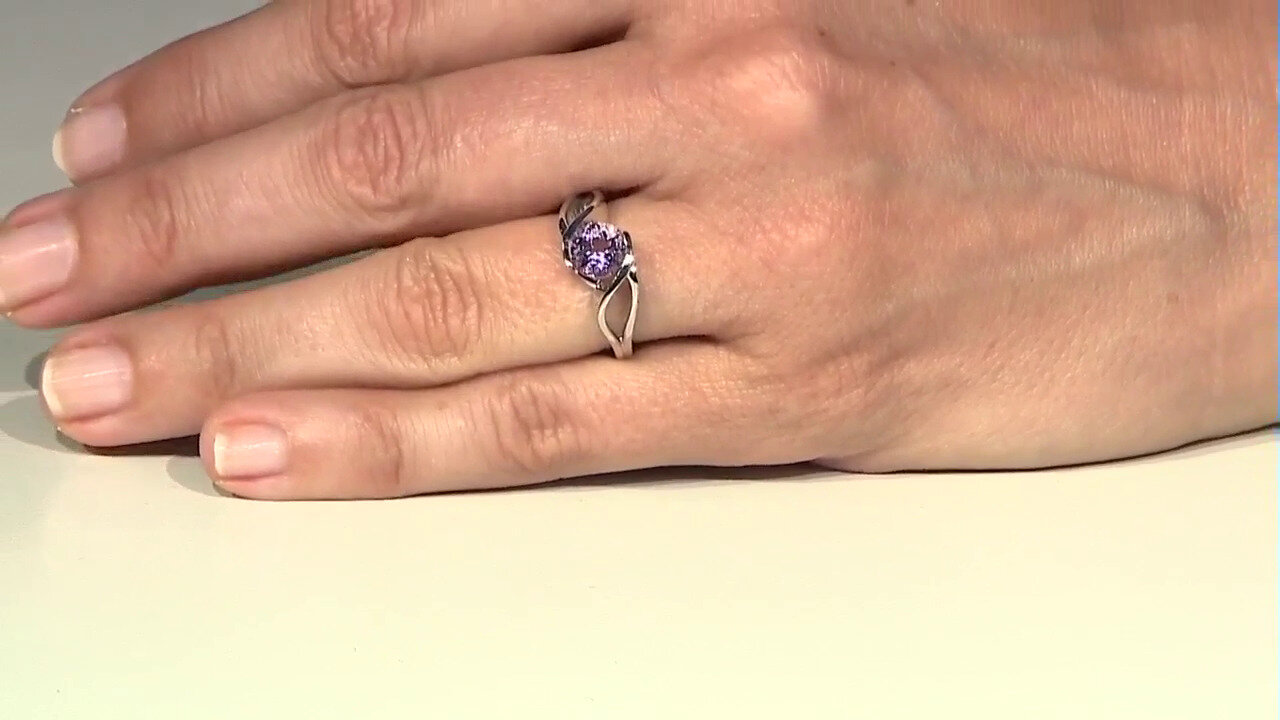 Video Rose de France Amethyst Silver Ring