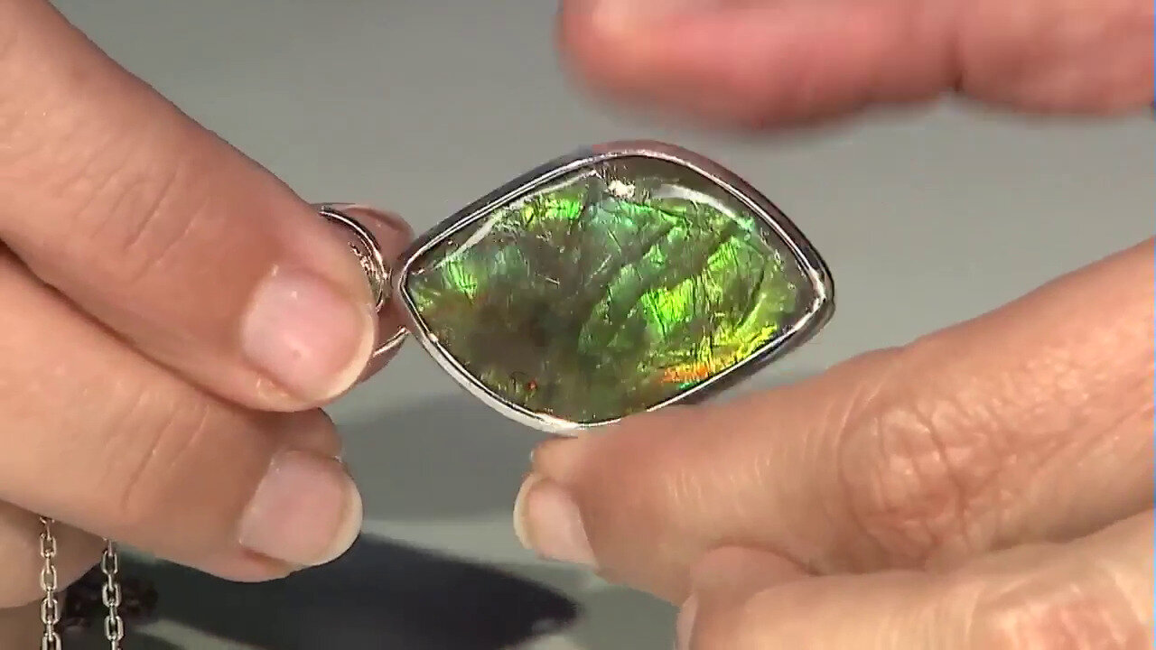 Video Pendentif en argent et Ammolite