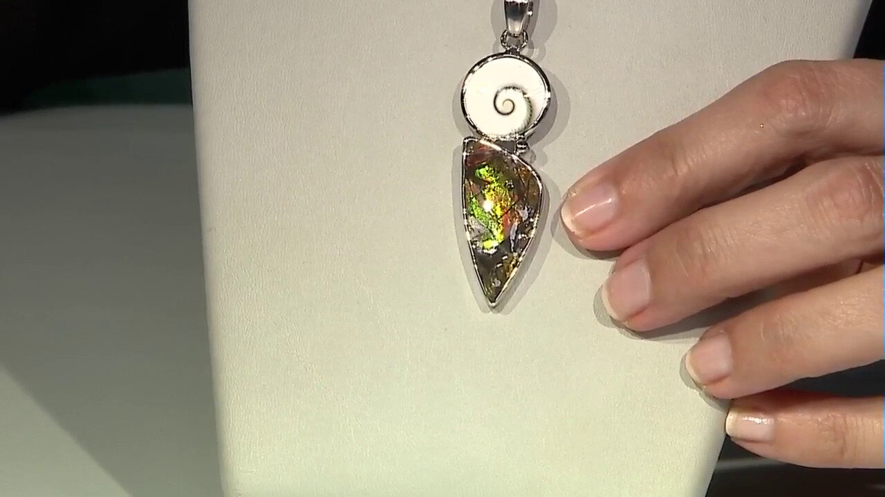 Video Ammolite Silver Pendant