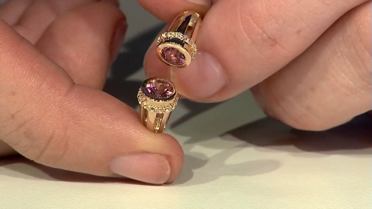 Video Gouden ring met Nigeriaanse roze toermalijnen (Adela Gold)