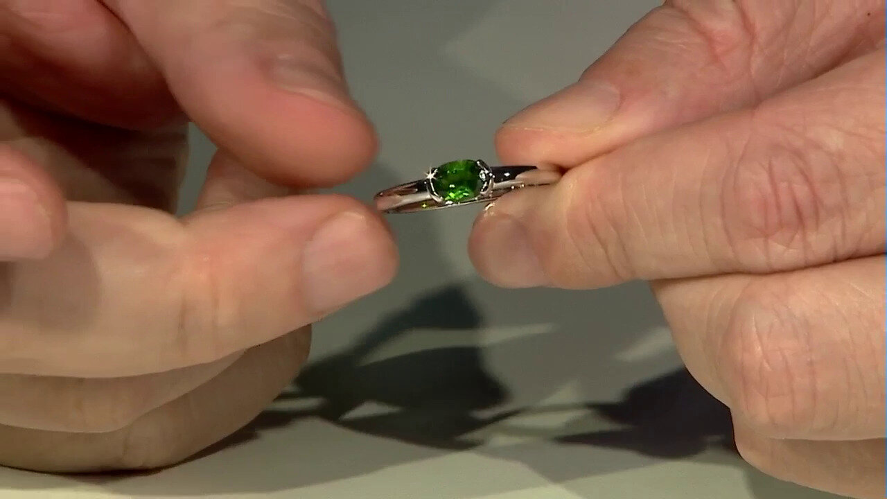 Video Bague en argent et Diopside de Russie