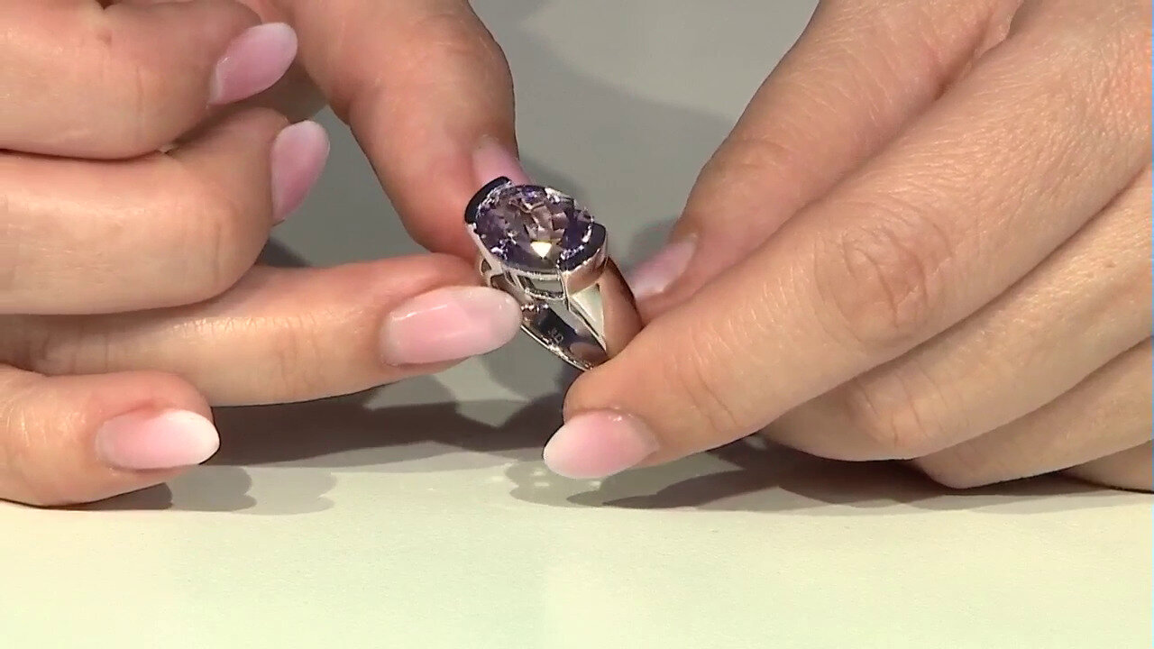 Video Rose de France Amethyst Silver Ring