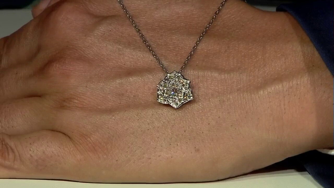 Video 9K SI1 Argyle Rose De France Diamond Gold Pendant (Annette)