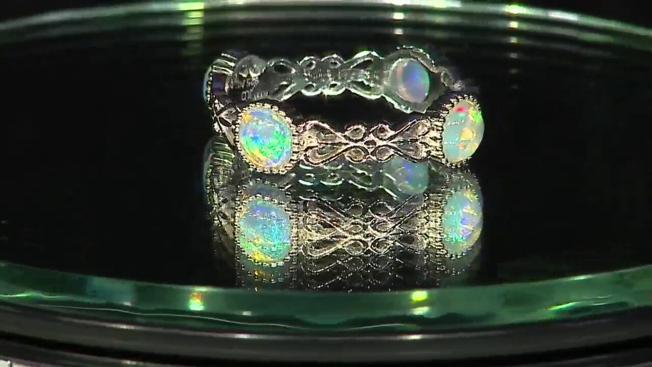 Video Welo Opal Silver Ring