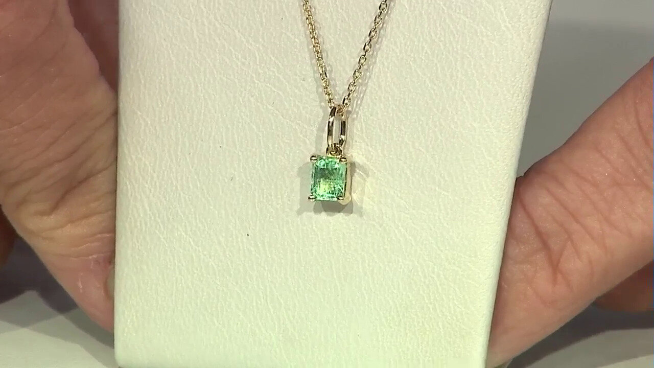 Video 9K Colombian Emerald Gold Necklace