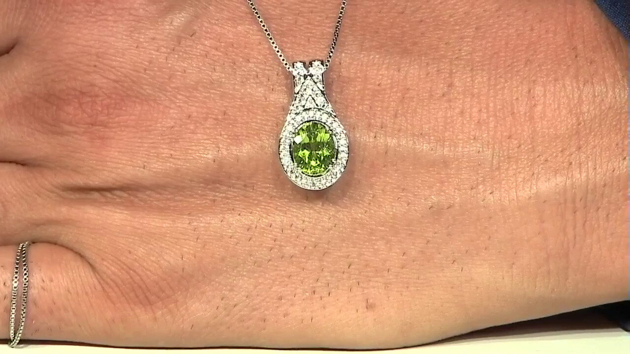 Video Peridot Silver Pendant