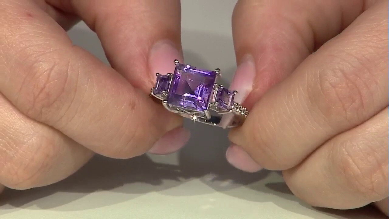 Video Uruguayan Amethyst Silver Ring