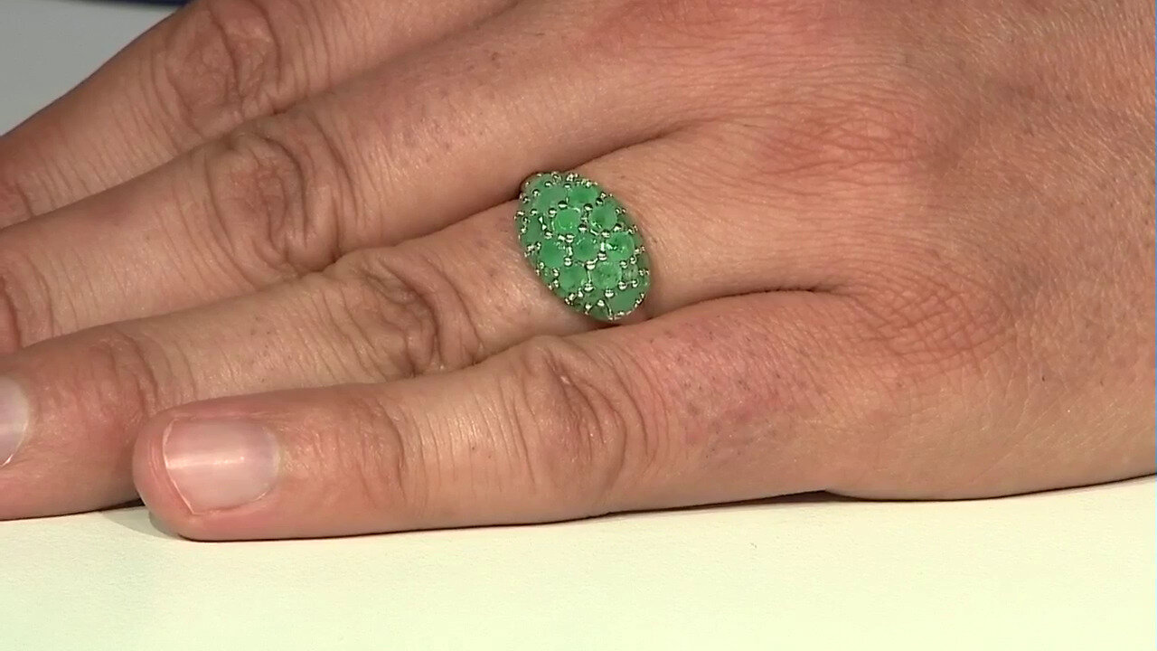 Video Brazilian Emerald Silver Ring