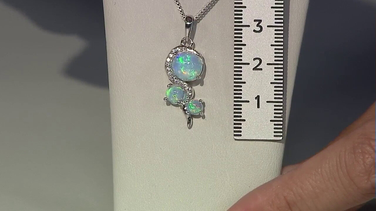 Video Welo Opal Silver Pendant