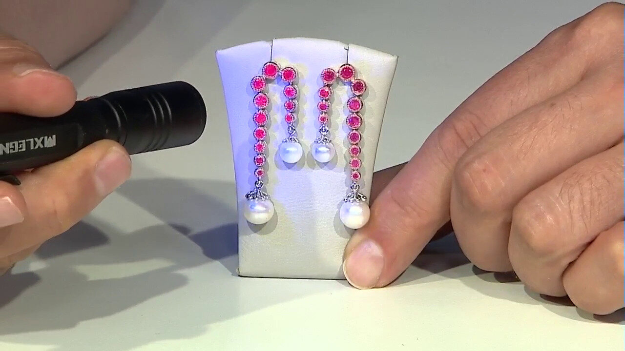 Video Boucles d'oreilles en argent et Perle d'eau douce de couleur crème (Gems en Vogue)