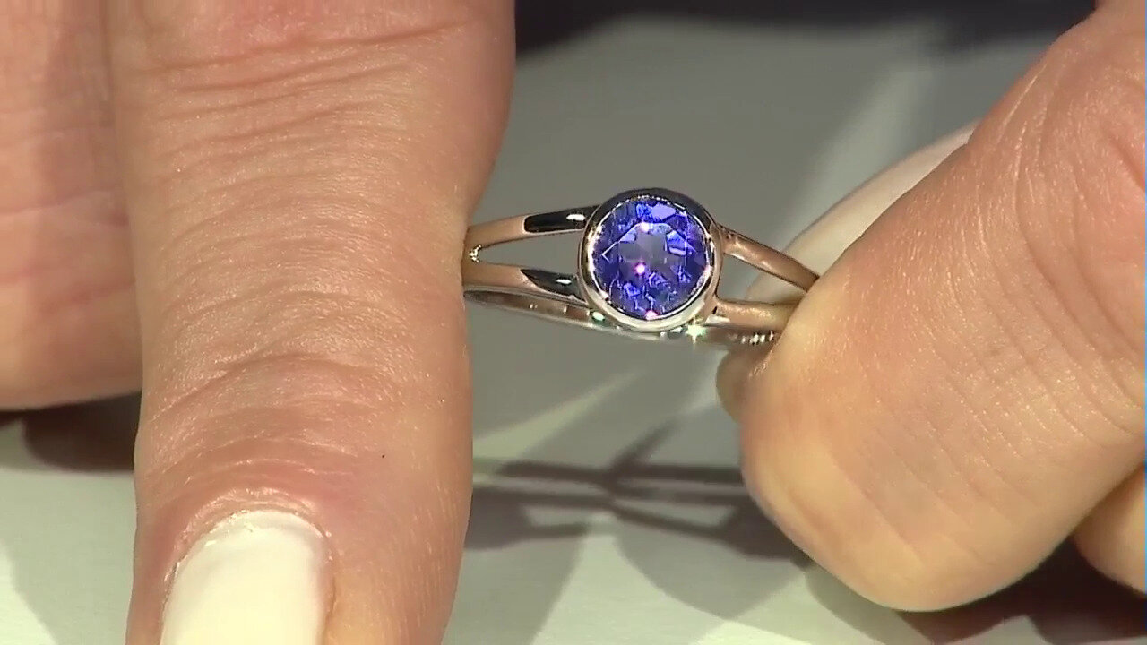 Video Tanzanite Silver Ring