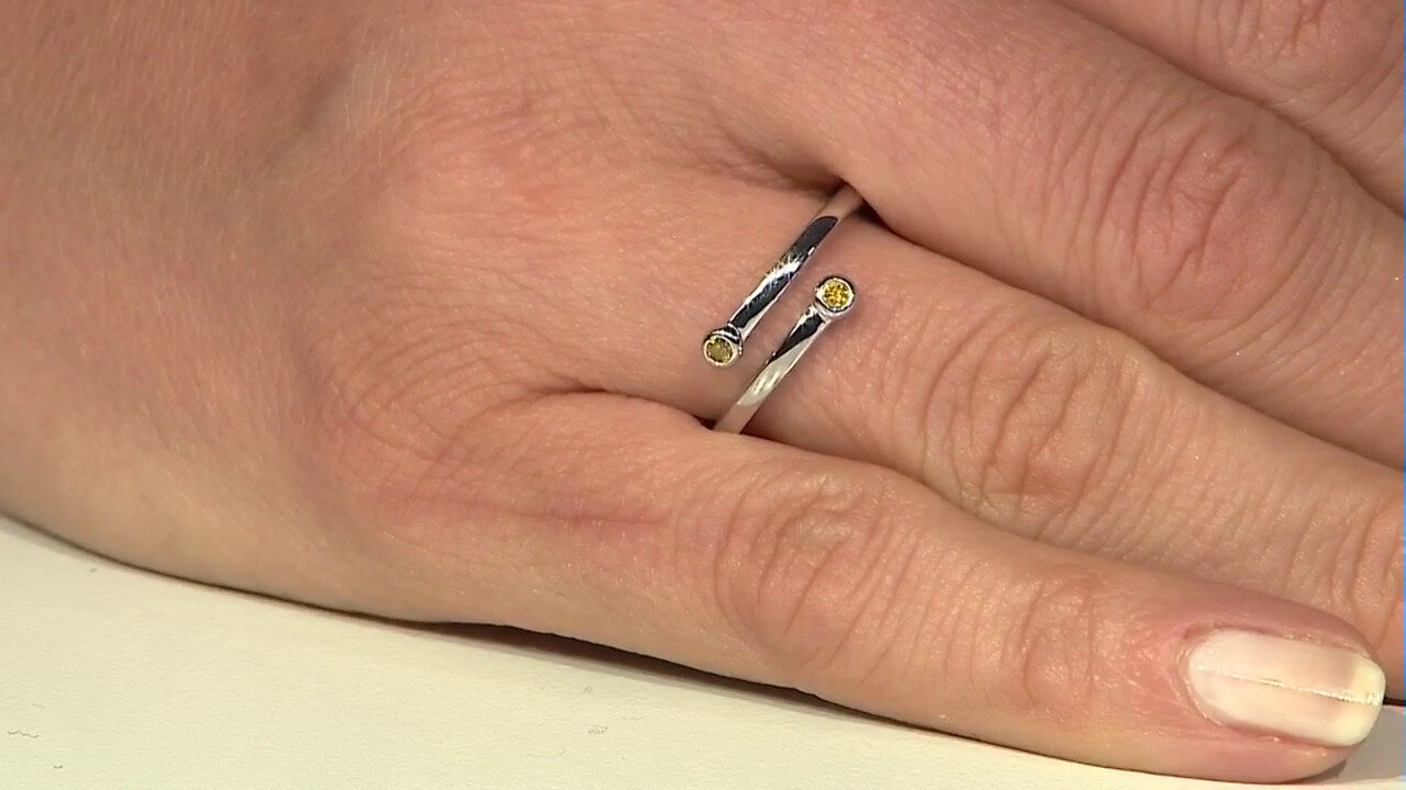 Video Zilveren ring met I3 Gele Diamanten